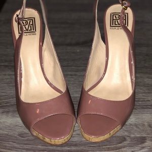 Pour La Victoire Wedges